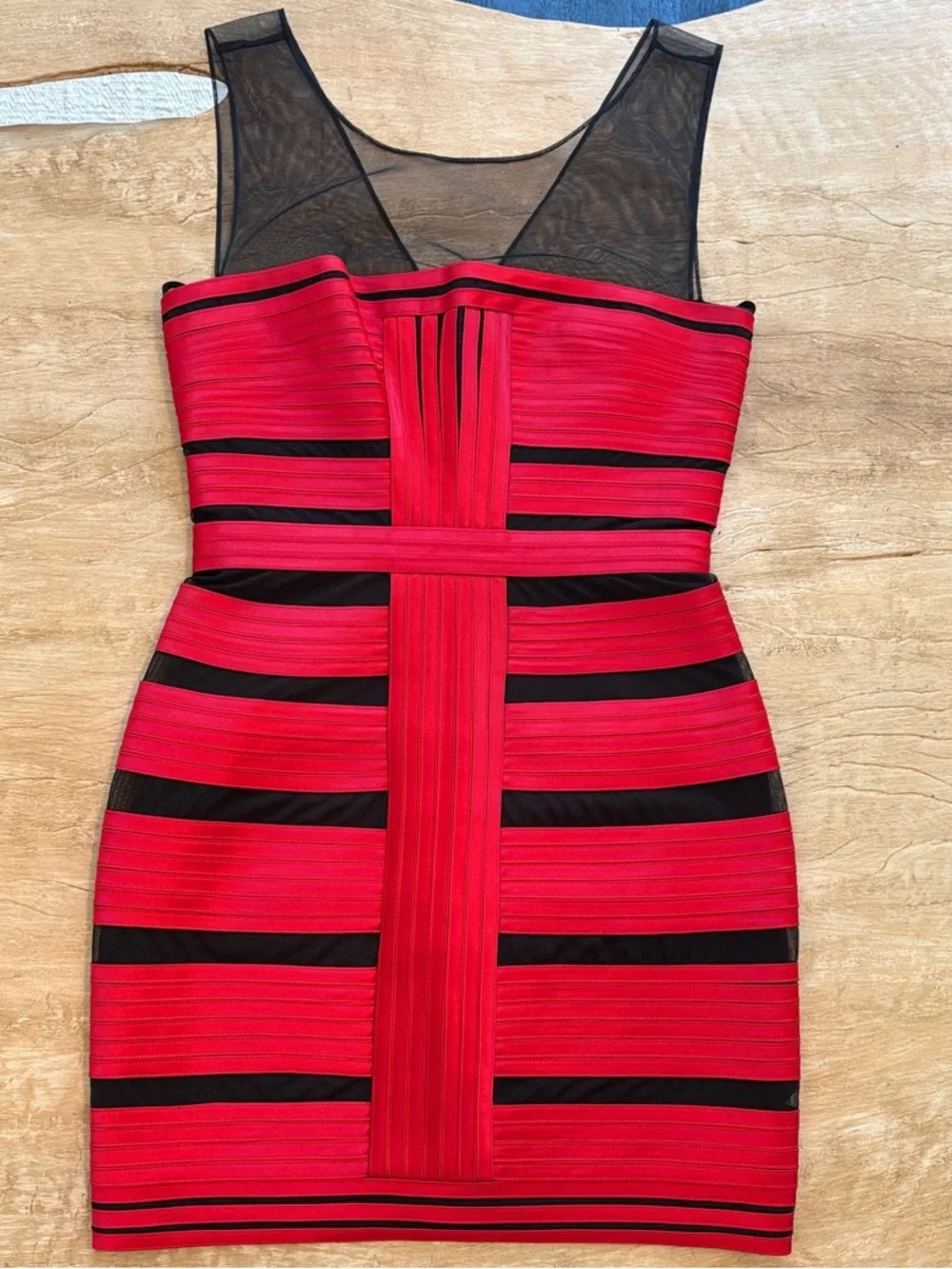 BCBGMaxAzria Red and Black Mesh Bandage Bodycon Dress Size 2